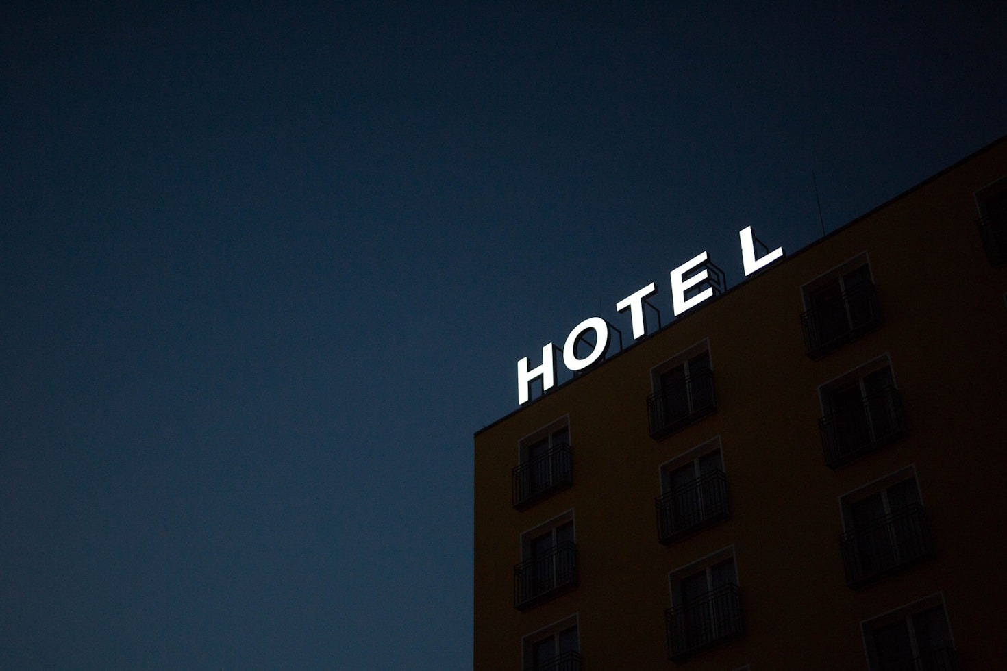 How to Earn Hotel Status Without Check-Ins