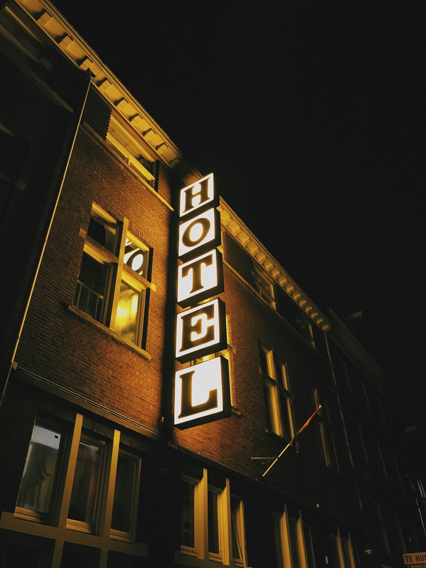 Tips for Maintaining Elite Hotel Memberships